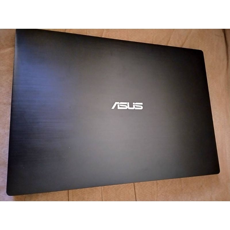 Asus i5-7200u / 12G /240ssd/ DVD-RW