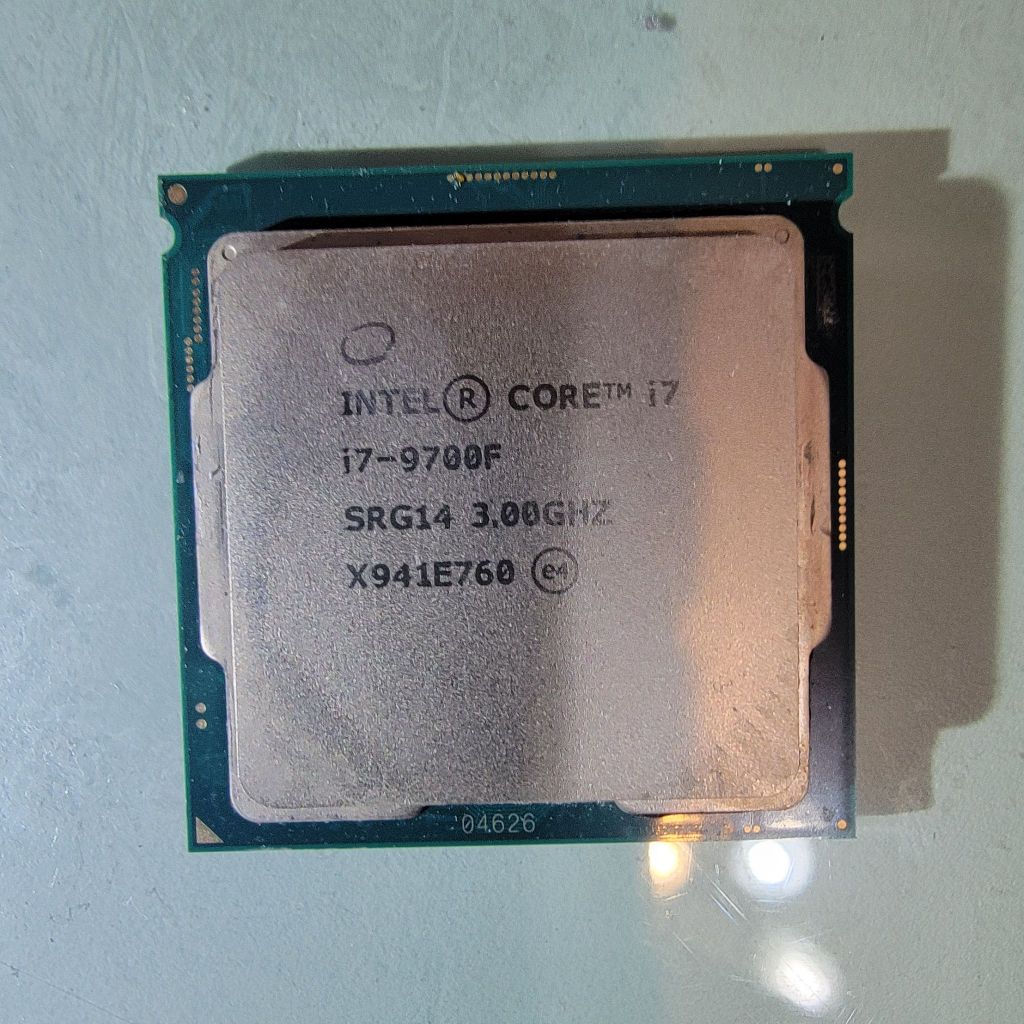Intel® Core™ i7-9700F 處理器