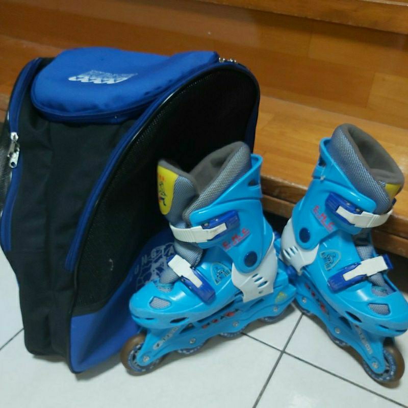 二手 東西在板橋 金華兒童可調式直排輪鞋溜冰鞋  EUR35-37(22.5-23.5cm)  護具配件齊全