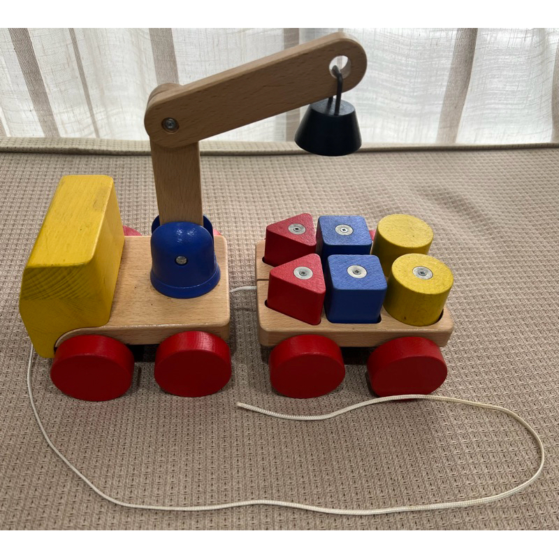 IKEA購入。原木製木質玩具 起重機磁鐵拖車吊車。車車益智玩具。教具。親子