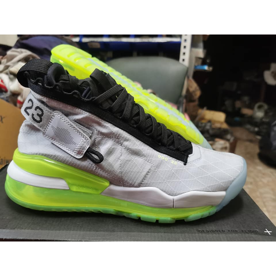 全新公司貨 nike jordan proto max720 us9 出清價1999