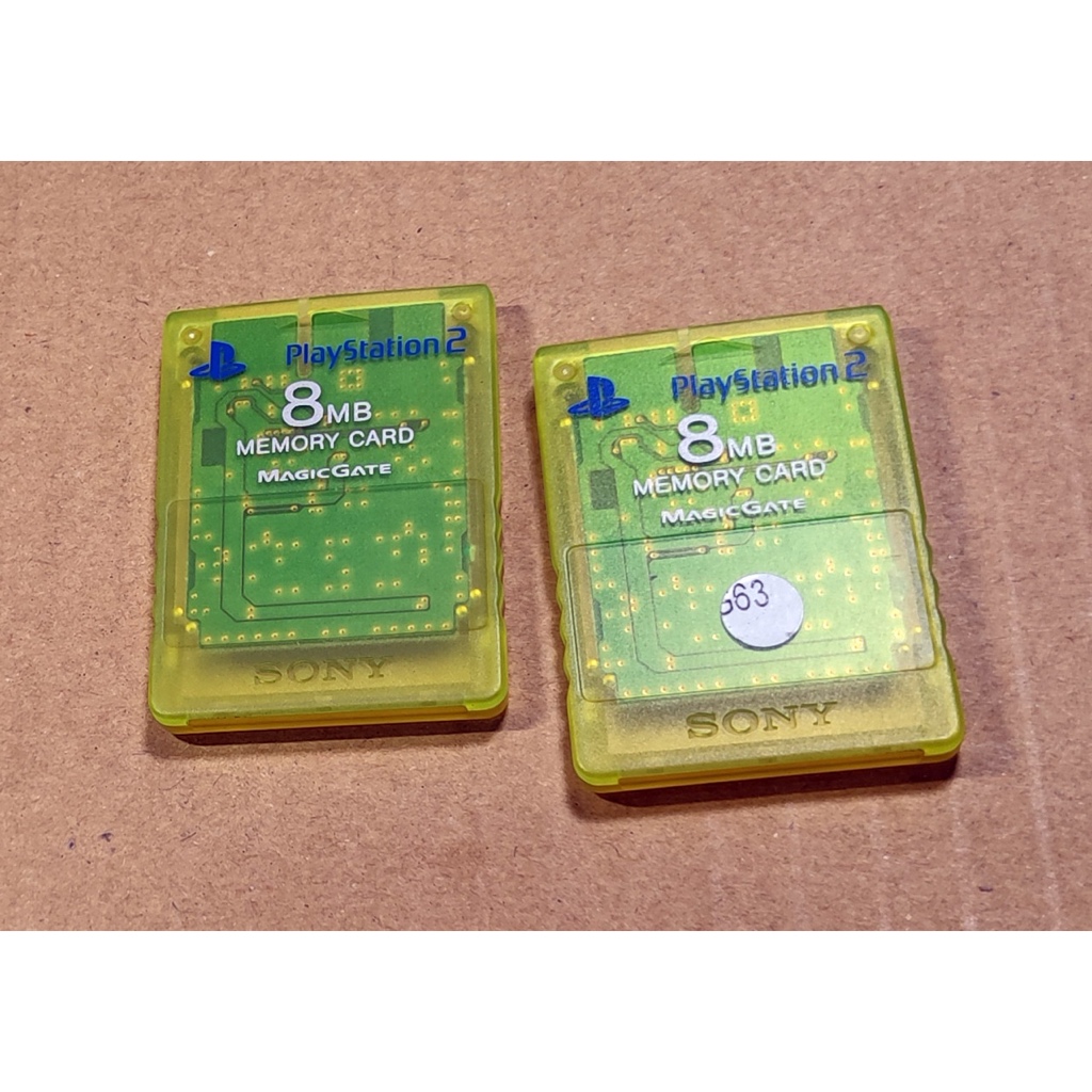 PS2日版週邊- 原廠記憶卡 透明黃，2片一起，請見圖（7-11取貨付款）
