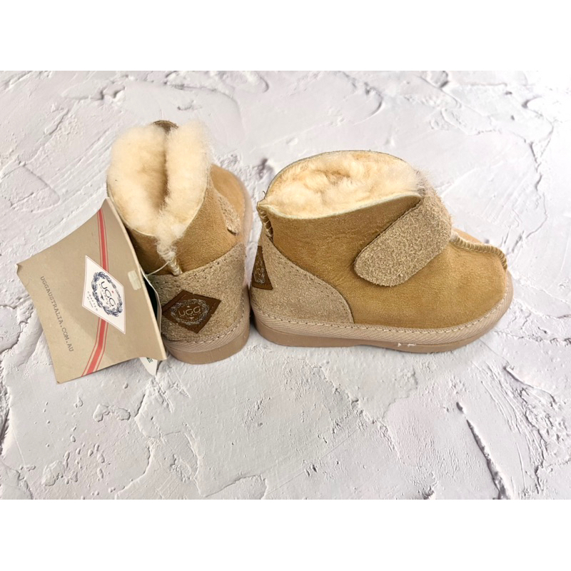 澳洲手工UGG 兒童羊皮羊毛靴baby Boots 兒童雪靴 5-6 幼兒短靴 魔鬼氈平底嬰兒鞋 寶寶雪靴 幼兒靴子