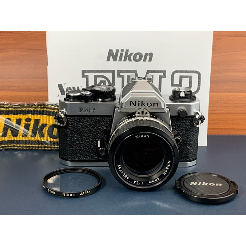 🔹 Nikon FM2 稀少始祖第一代蜂巢式銀機身+Nikon Ai 50mm F1.4 大光圈定焦標準鏡頭 經典組合🔹