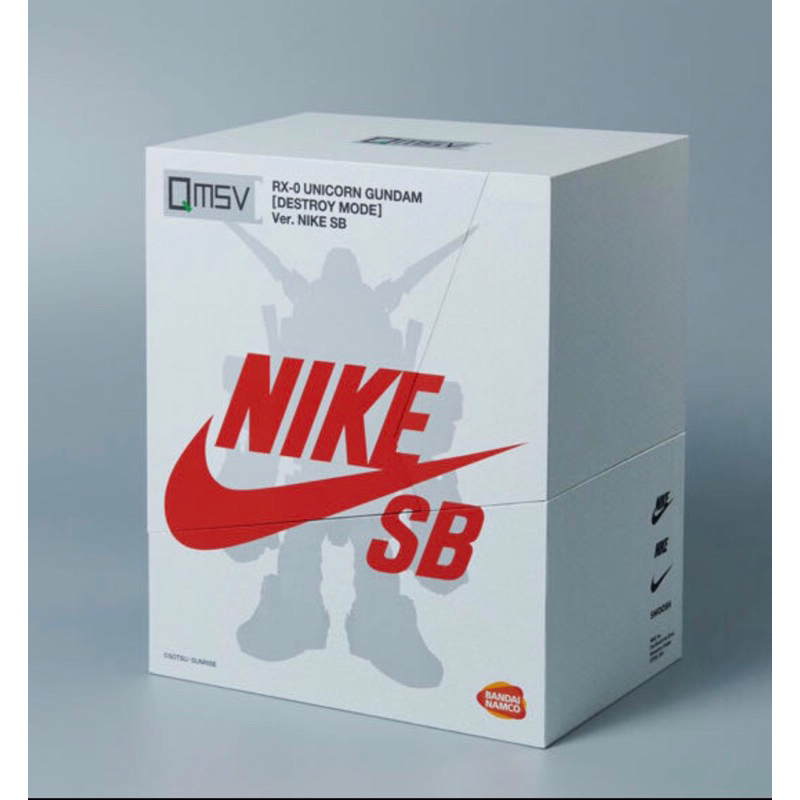 鋼彈NIKE SB 獨角獸鋼彈毀滅模式(全新但塑封有小破損