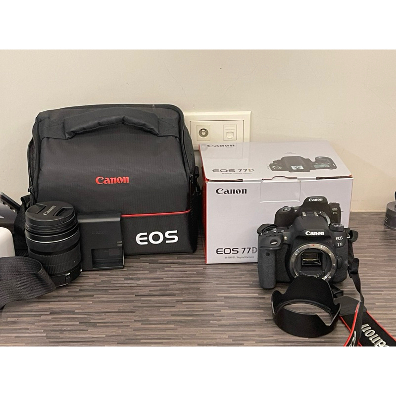( 誠可議） Canon EOS 77d + 18-135 mm鏡頭 含相機包、防潮箱