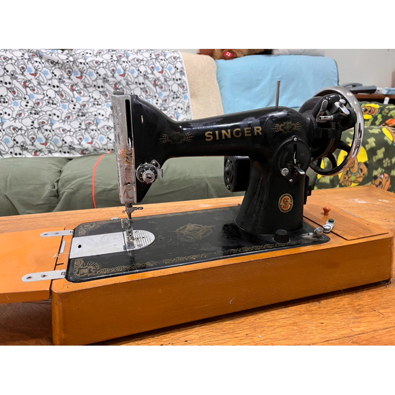 Singer勝家古董裁縫機 將近40年 老件古董裁縫機