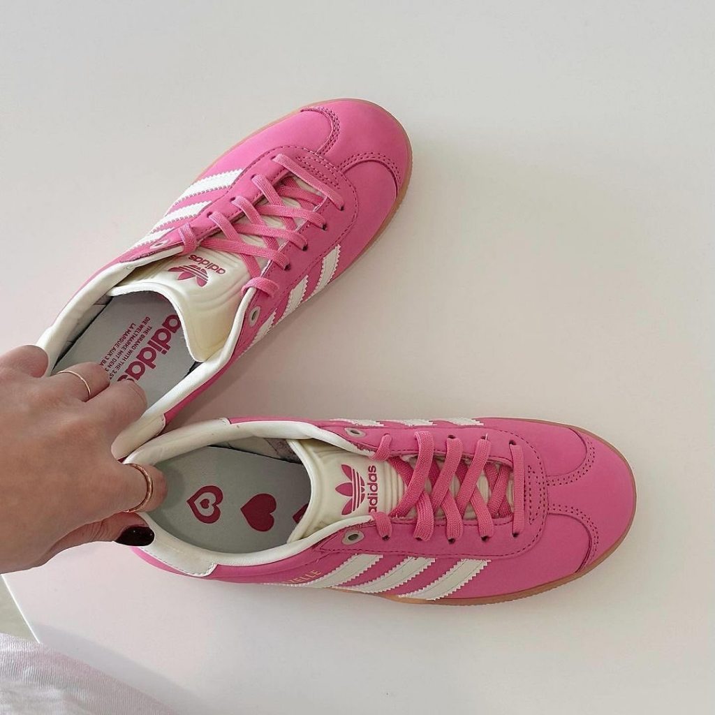 Adidas Originals Gazelle 休閒鞋 粉白 復古 板鞋  德訓鞋 女鞋 ID1107