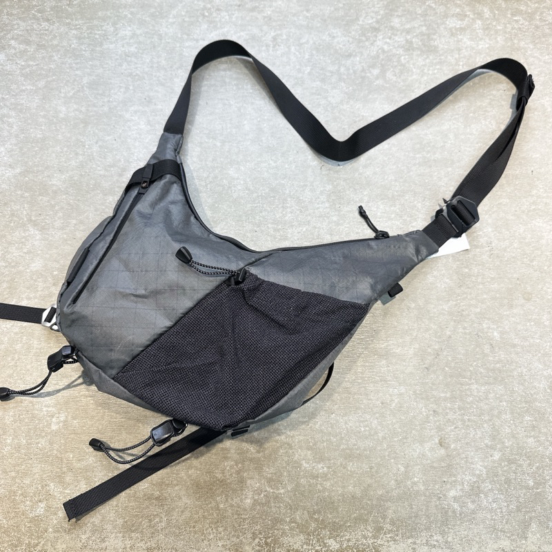 《OPMM》-［ Sealson x ARYS ］crossbody bag 機能拼接側背包