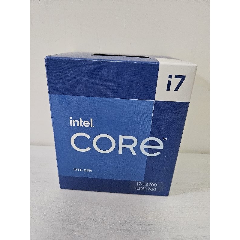 盒裝intel i7 12700F 或是 12700用原廠銅底風扇無cpu