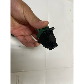 K14 警示燈開關、ECON開關