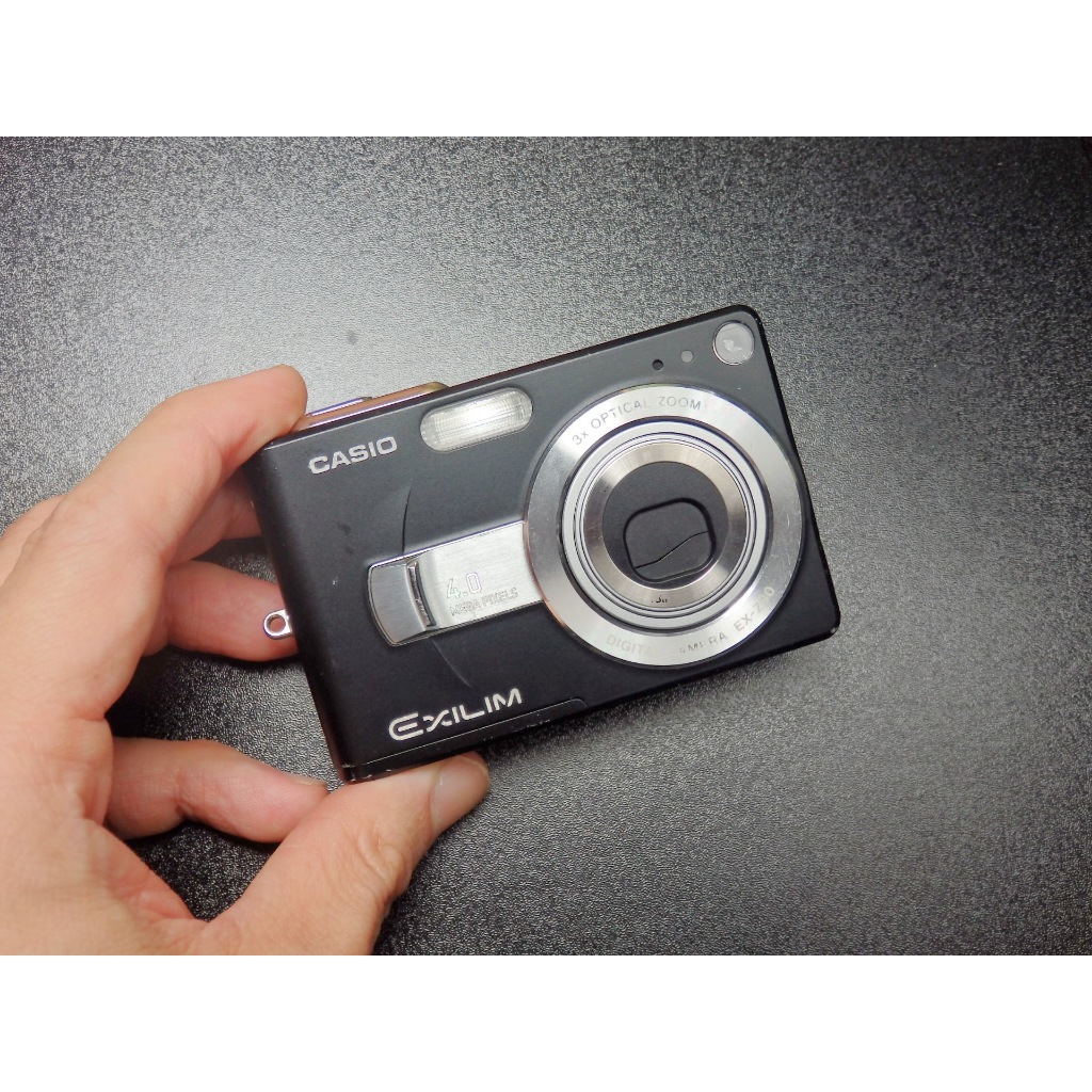 &lt;&lt;老數位相機&gt;&gt;CASIO EXILIM EX-Z40 (CCD相機 / SMC鏡頭 /日本製/黑)