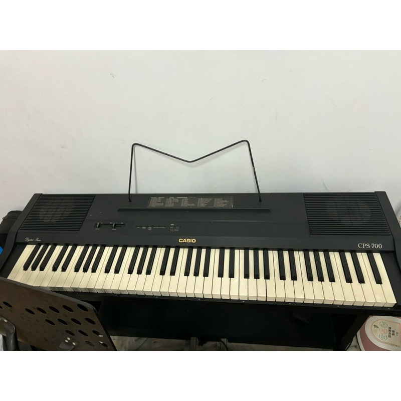 【二手電子琴+鋼琴椅】Casio卡西歐CPS-700、三分鐘熱度沒在用、家人浪費錢買的、求帶走