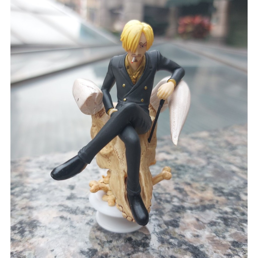 A-16 櫃 ：現狀品：SANJI 香吉士 白色底座西洋棋 ONE PIECE 海賊王 航海王