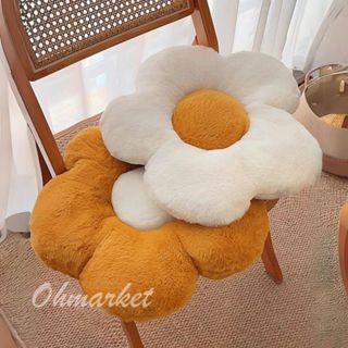 【生活市集】臺灣現貨 韓系小花抱枕 造型抱枕 花朵抱枕 絨毛抱枕鬱金香抱枕沙發抱枕靠枕造型抱枕汽車抱枕民宿靠墊頭枕