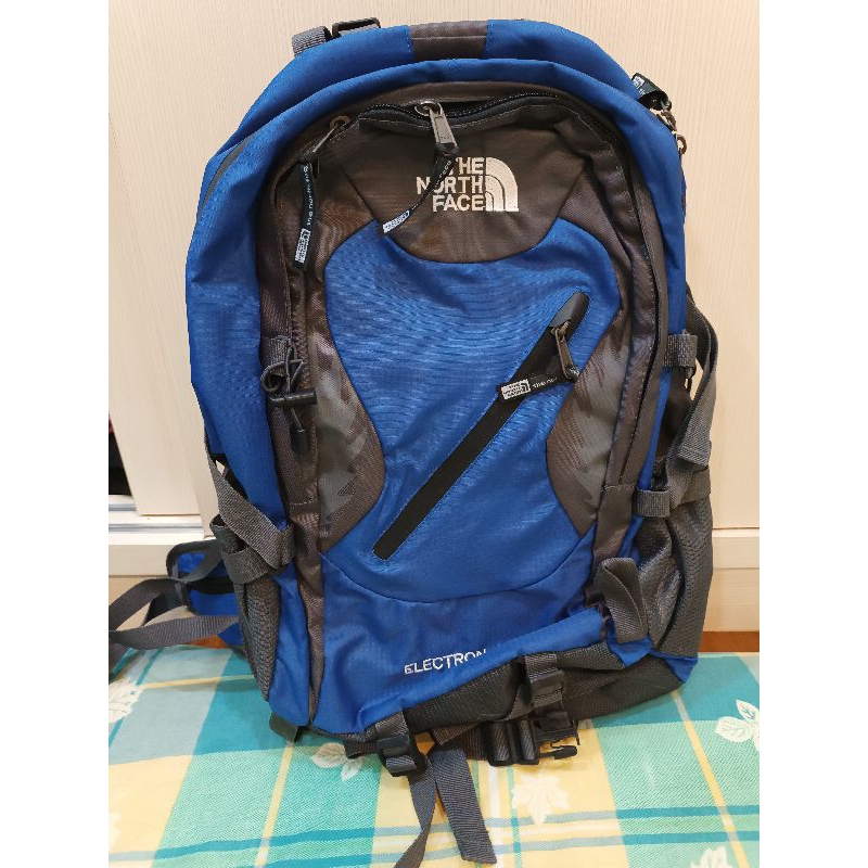 全新 正版 北臉 Summit Series 40L 高端系列 後背包 電腦包 防水拉鍊 寶藍色 亮藍色 多層 多口袋