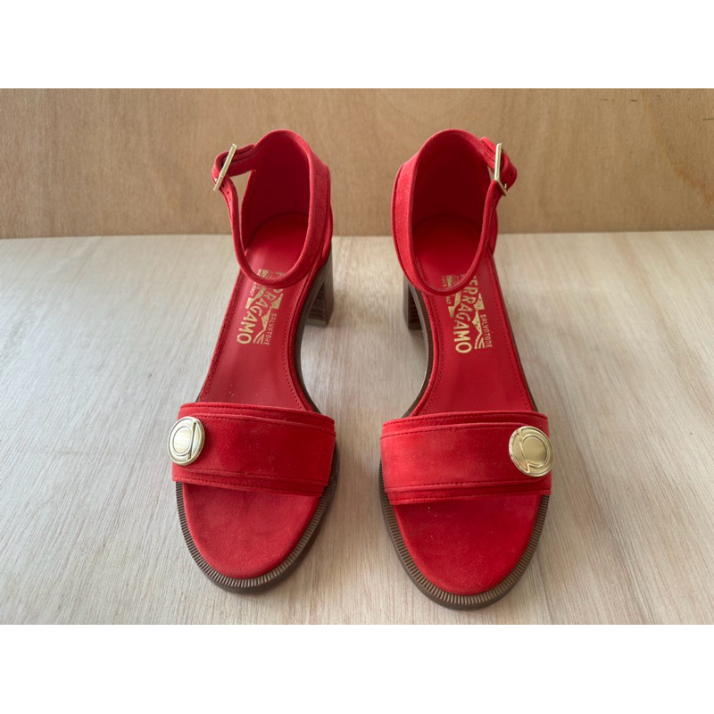 👡salvatore ferragamo 菲拉格慕紅色涼鞋👡含運⬇️再降價