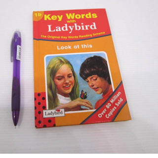 「二手書」 Key Words with Ladybird 1b Look at this 英文繪本