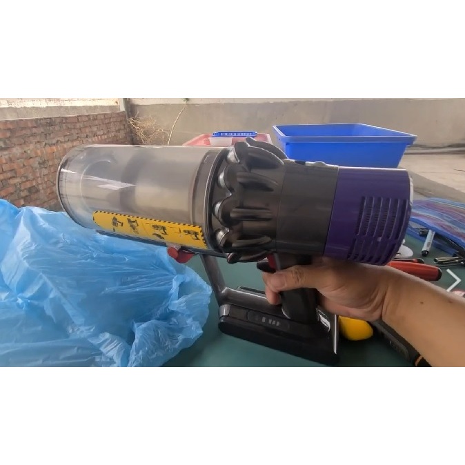 dyson 戴森 V7 V8 V10 V11 全系列 吸塵器維修  馬達更換 高雄 維修送濾芯及固定扣