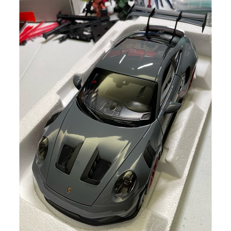 Norev Porsche 保時捷 911 992 GT3 RS 1:18 1/18 水泥灰 薄荷綠 合金模型車
