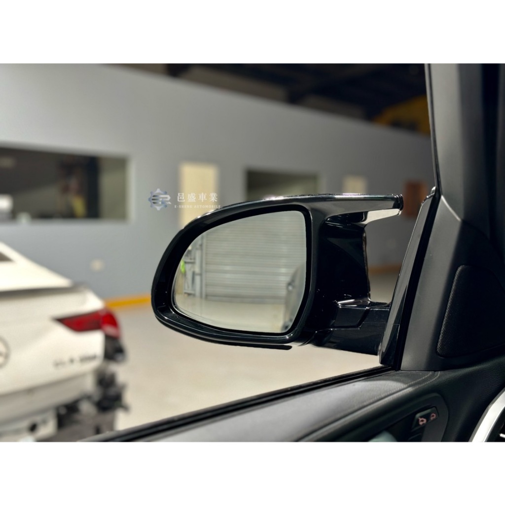 「邑盛車業」BMW G06 X6 原廠 牛角 後視鏡 後視鏡蓋 亮黑 高亮黑
