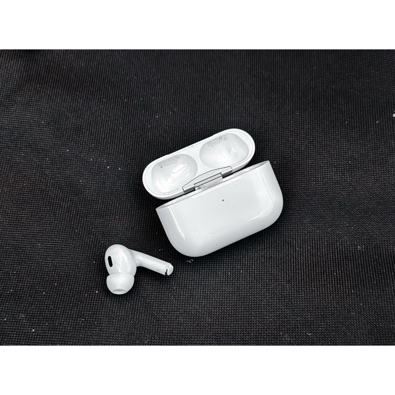 airpods pro 第二代 耳機盒