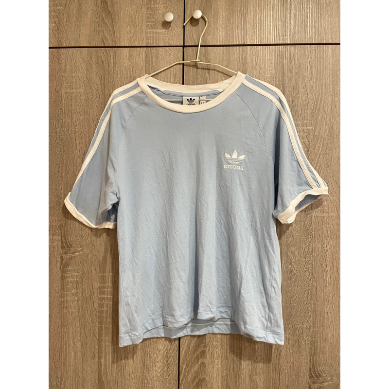 超便Adidas original 三葉草 三線 短T 短袖 三線T 三肩線 粉藍色