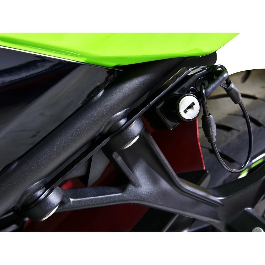 【鉅石】SKUNY KAWASAKI Z400 專用型安全帽鎖 街車 黃牌 防偷竊 防盜 隱蔽 鎖頭 大鎖 改裝 零件