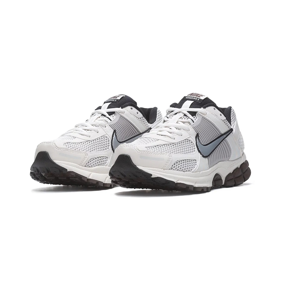 W Nike Zoom Vomero 5 Phantom 米銀 FJ2028-001【Fashion SPLY】