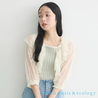 earth music&ecology 透明感荷葉摺邊蕾絲短版罩衫上衣(1M42L2D0300)