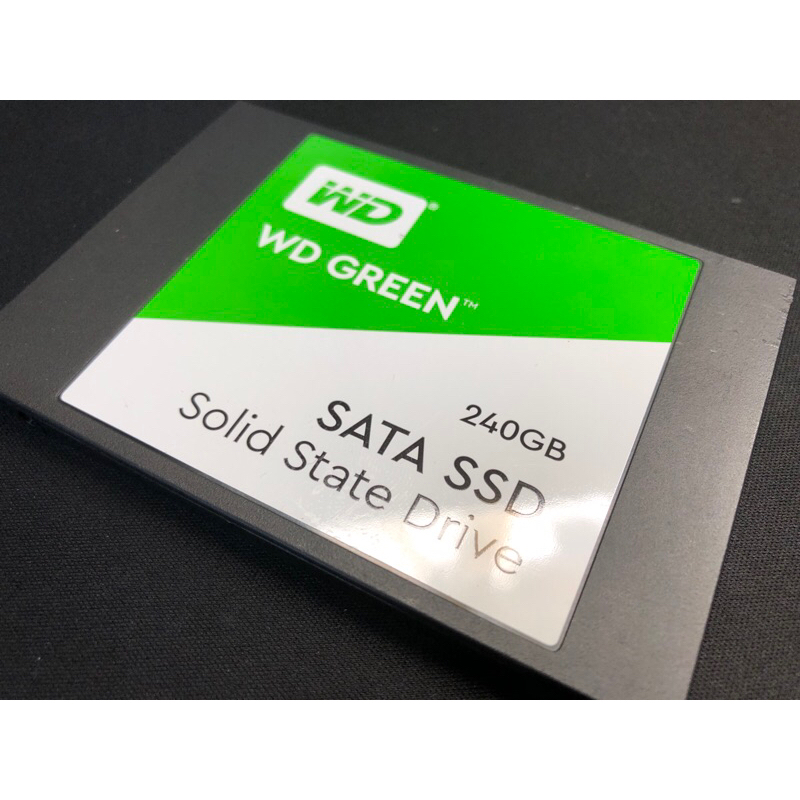二手良品，WD240G，SSD固態硬碟，使用時數99小時，附圖。