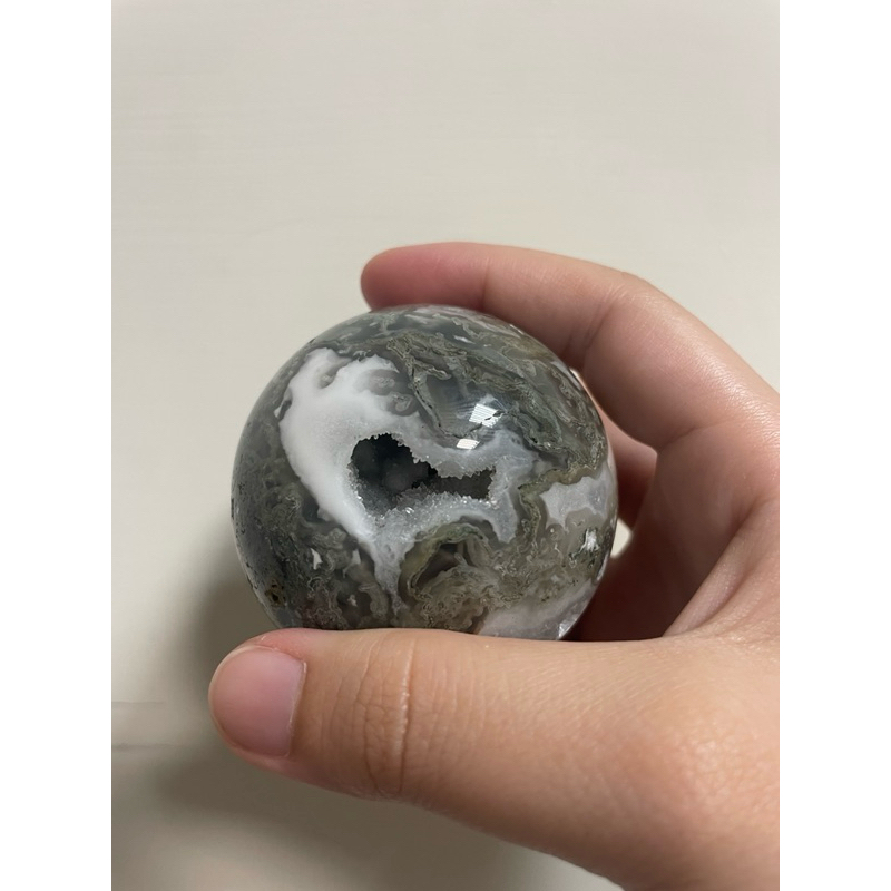 台灣急出5.8cm晶洞水草瑪瑙球私訊談可優惠給你