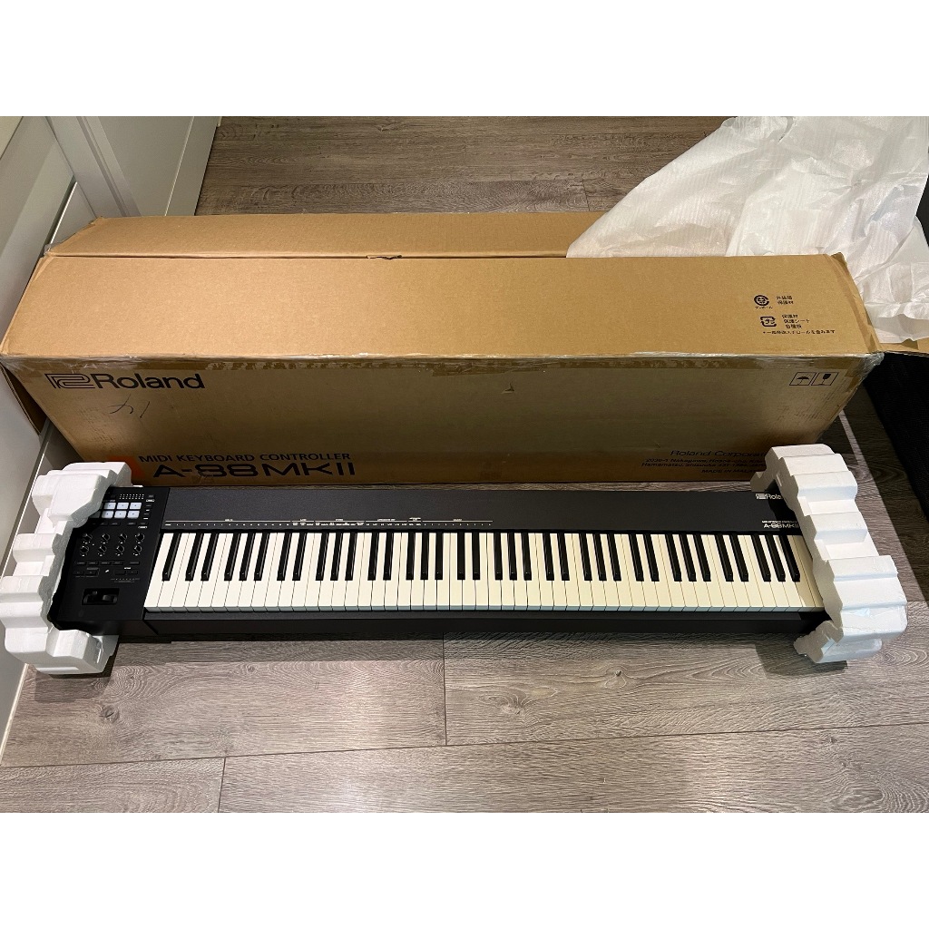 Roland A-88 Mk2 MIDI 鍵盤