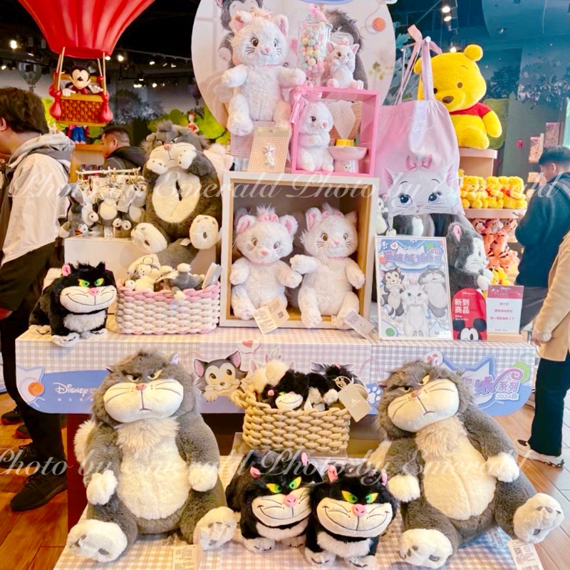 預購 上海迪士尼商店🎀壞貓咪 路西法 瑪麗貓 費克洛 玩偶 吊飾 面紙套 水桶包 玩偶包 束口包 站姿 巨大 特大號