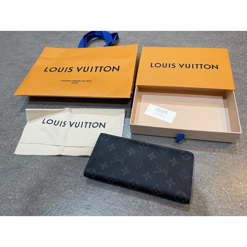 Louis Vuitton LV Brazza 老花 長夾  型號M61697