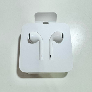 全新 apple 耳機｜EarPods (Lightning 連接器)