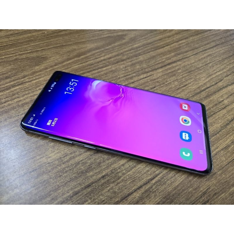 Samsung S10+ 8G/128G 黑 二手 功能正常 免運