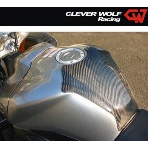 FZ1專用改裝 Clever Wolf Racing CWR 卡夢油箱保護蓋 (絕版二手美品)