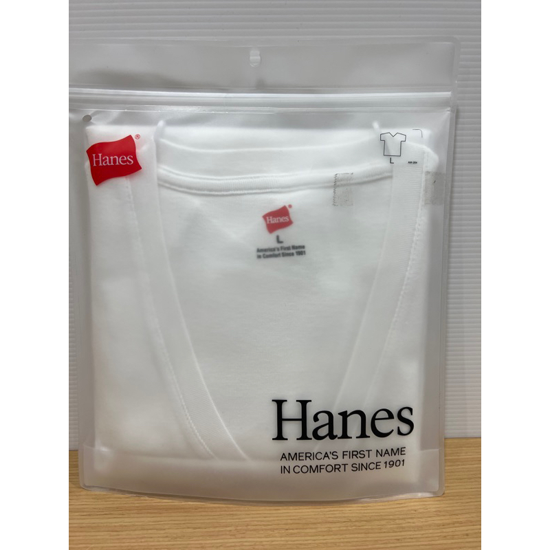 Hanes  v neck 短袖T恤（V領）L號（日本🇯🇵購入）