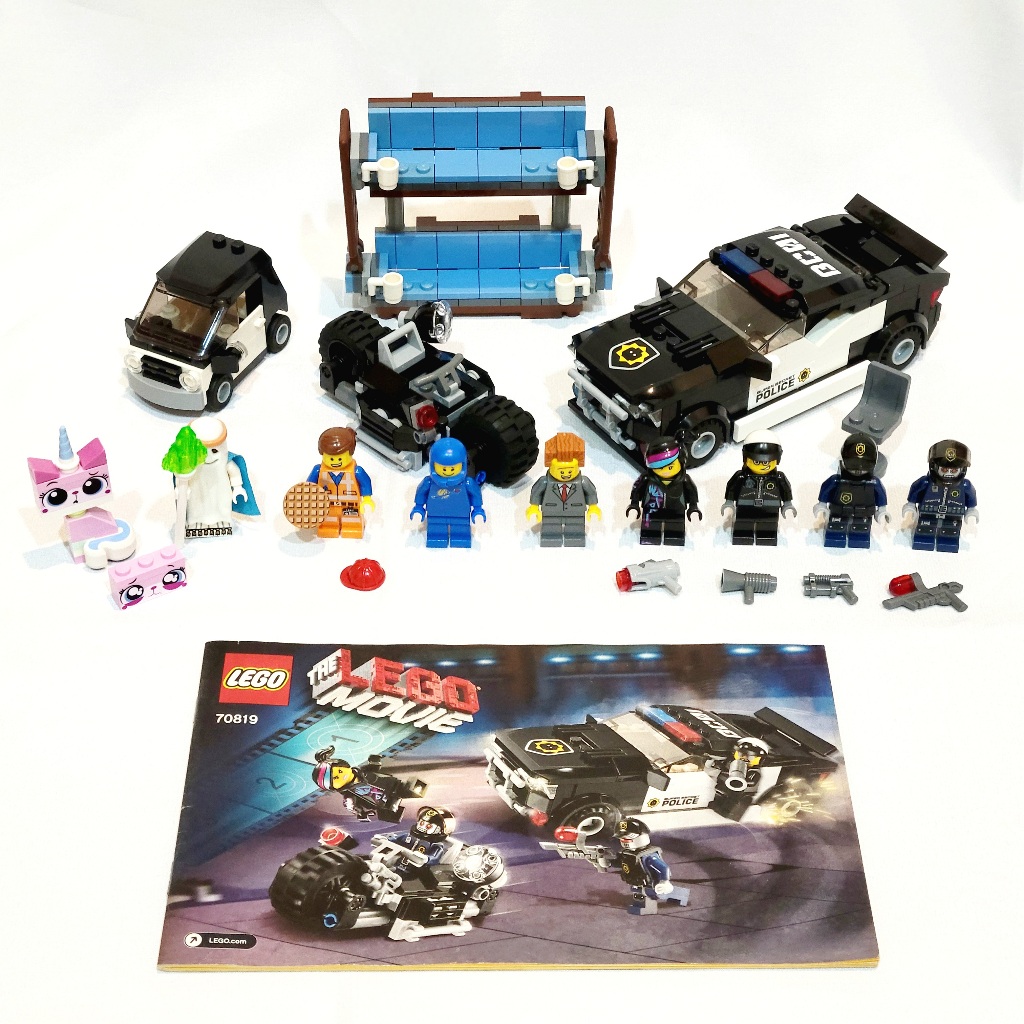 樂高 LEGO 70818+70819 Lego Movie 樂高玩電影系列 雙層沙發 &amp; 壞警察追逐 合售