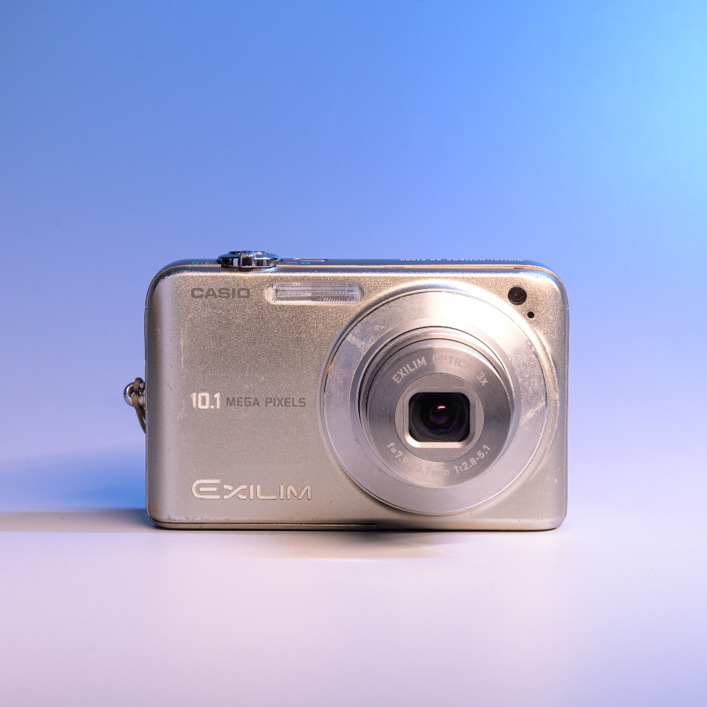 𝗕𝗔𝗖𝗢𝗡 𝗦𝘁𝘂𝗱𝗶𝗼 | CASIO EX-Z1080  CCD 數位相機 卡西歐 附電池與充電器