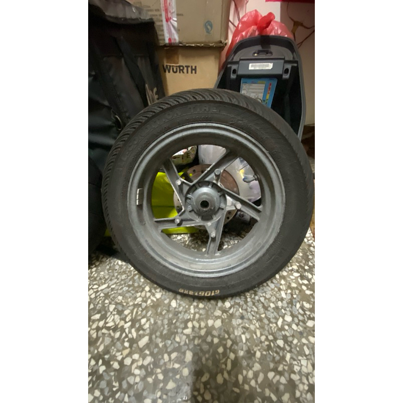 [二手殺肉品] 2019 FNX 125 雙碟版 原廠後輪框 含9成新輪胎