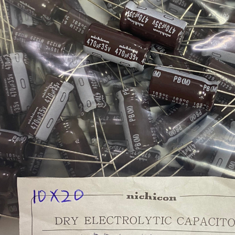 日本製 NICHICON 電容電解470uF/35V,470uF/80V直插電容 直插電解電容