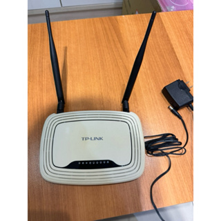 （二手商品） TP-Link WiFi 分享器 TL-WR841ND 300Mbps 無線 N router