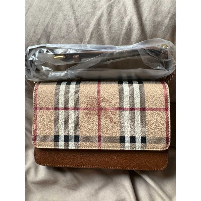 💓正品現貨💓Burberry 戰馬 WOC 郵差包