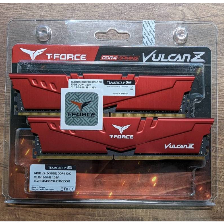 (中古）（免運） TEAM十銓 T-Force Vulcan Z 32GBx2 DDR4-3200 記憶體