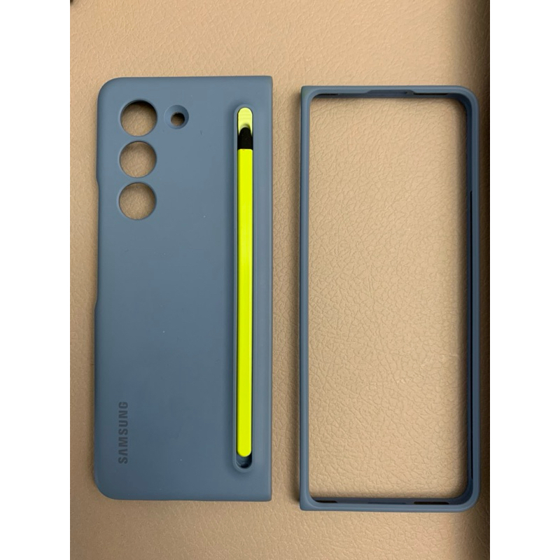 （二手）Samsung Galaxy Z Fold5手機殼 灰藍色