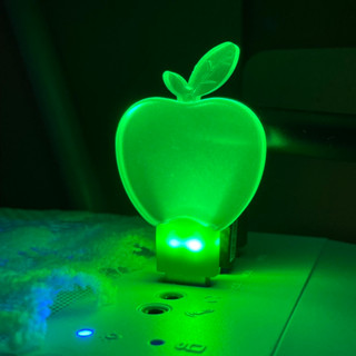 USB蘋果造型小夜燈 綠色燈光 青蘋果 夜燈 方便攜帶式 小夜燈 隨行燈