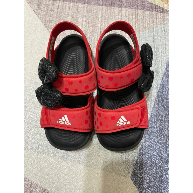 adidas愛迪達 女童蝴蝶結涼鞋