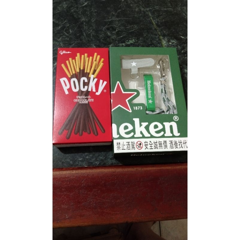 全新海尼根手機掛繩✓開瓶款，贈送pocky巧克力1盒